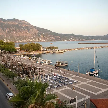 A Vacation Dream In Front Of The Sea *