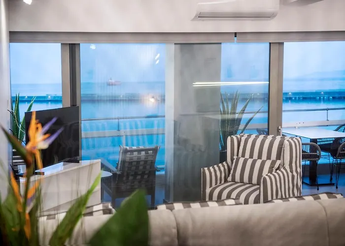 Апартаменты A Vacation Dream In Front Of The Sea *